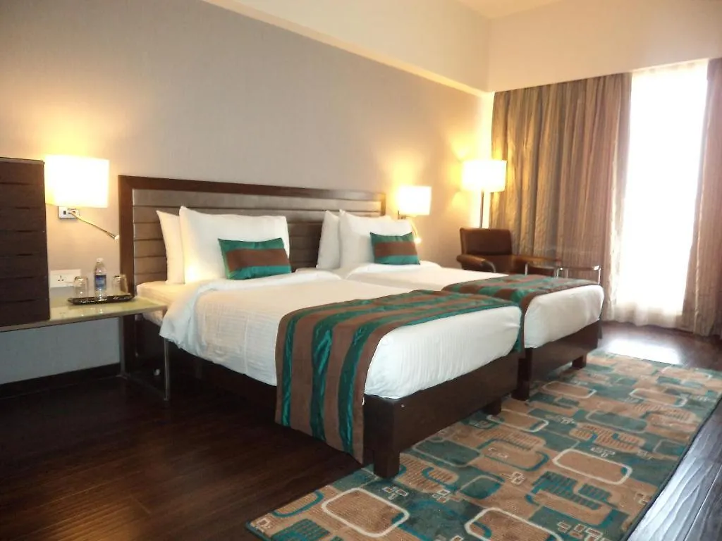 Hotel Beaumonde The Fern Kochi 5*,  Indien