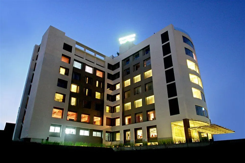 Beaumonde The Fern Hotell Kochi