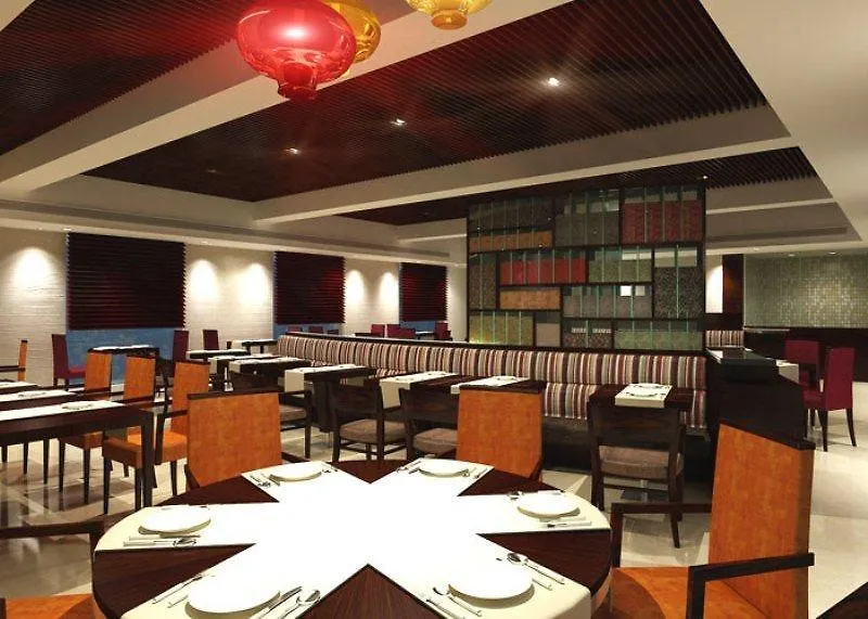 Beaumonde The Fern Hotell Kochi 5*,